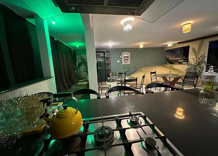 Quarto Em Casa De Praia Com Estacionamento