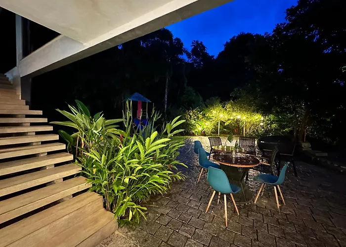 Quarto Em Casa De Praia Com Estacionamento