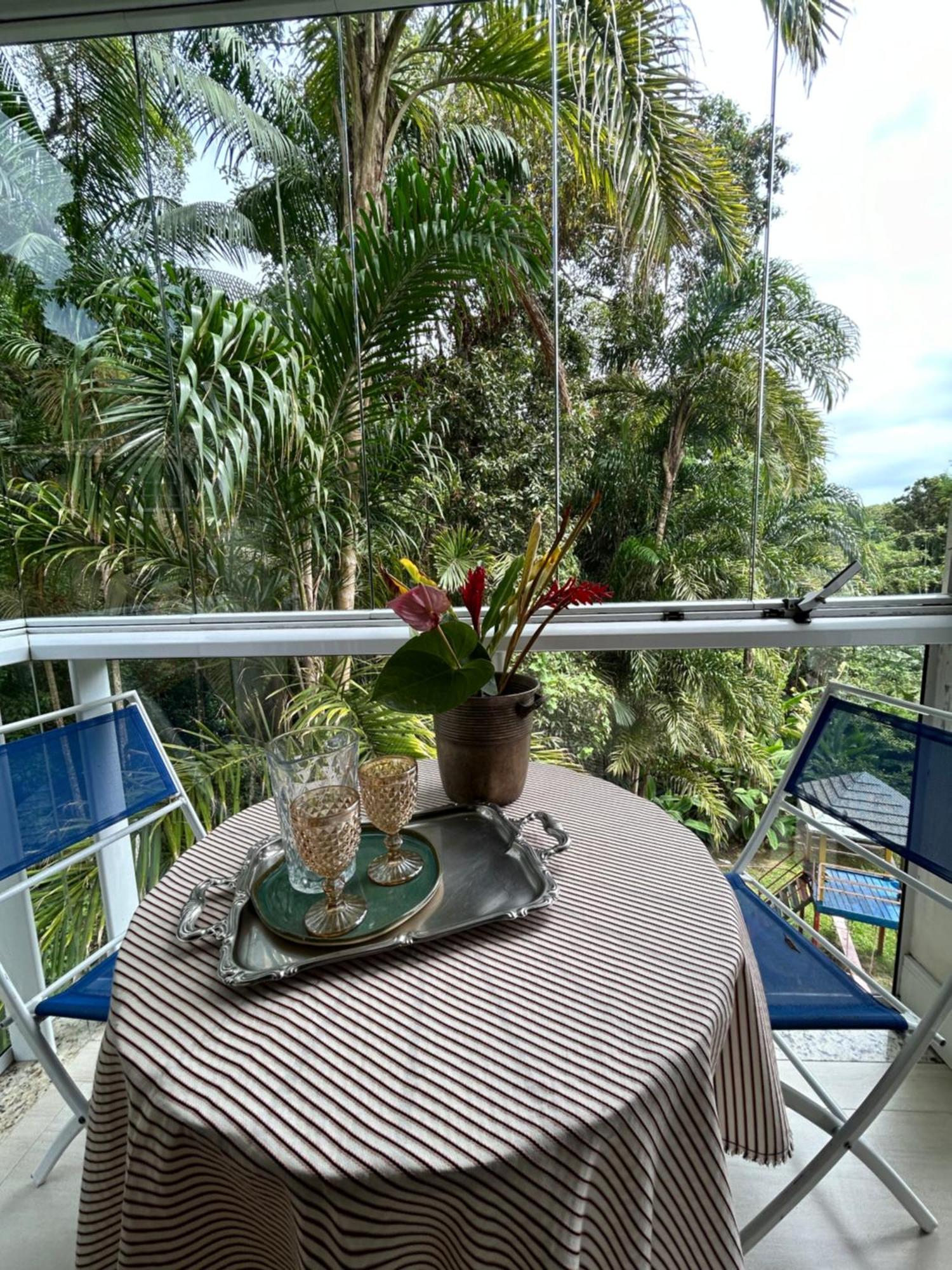 Homestay Em Casa De Com Estacionamento *